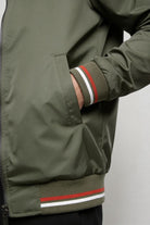 Kingsley Lightweight Zip Jacket – Green Polyester Bomber – Contrast Rib Detail – Modern Fit – Close-up View