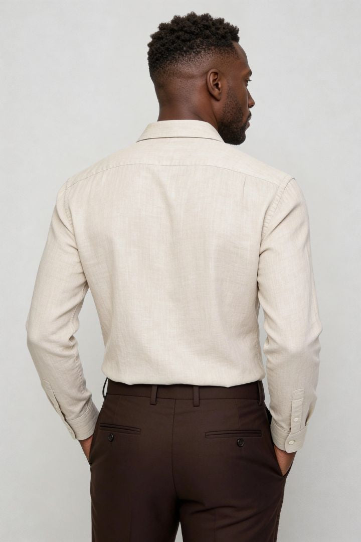 Men’s 100% linen button up shirt in light beige with tailored fit back