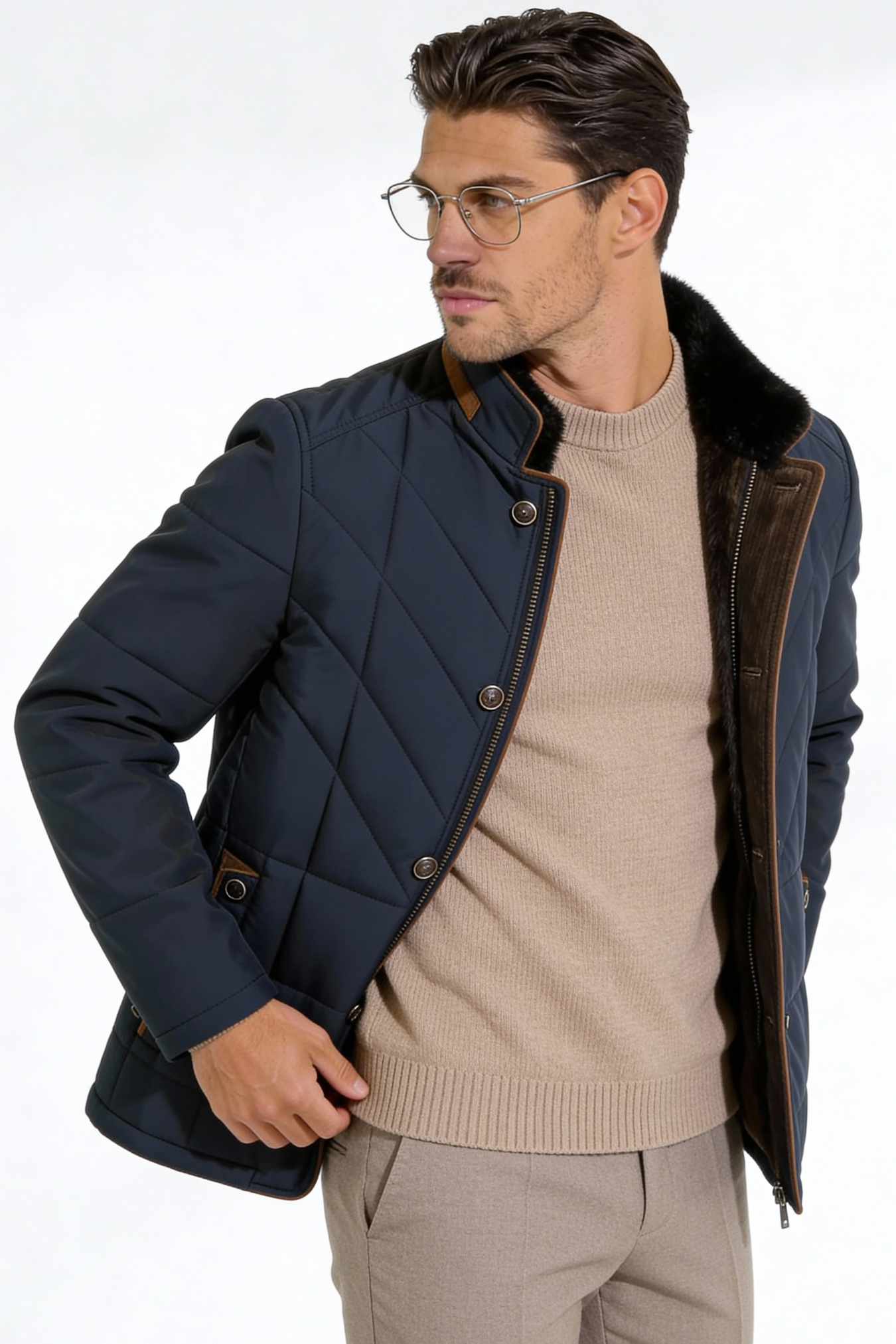 Man wearing the Revington quilted jacket with lightweight insulation and a clean, structured fit for everyday wear