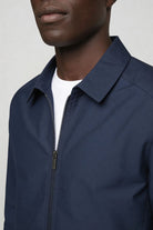 Walker Lightweight Essential Jacket – Navy Lightweight Polyester – Structured Zip Front – Modern Fit – Close-Up